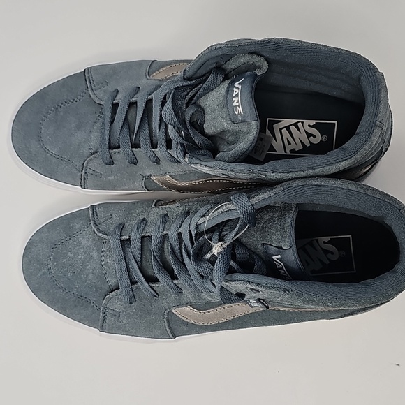 Vans High Top Soft Blue Suede Sneakers w Silver Stripe Size: 9.5 - Picture 8 of 10